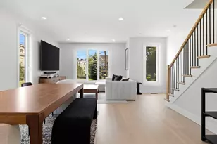 19 Ashland St, Boston, MA 02122 - Photo 12