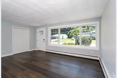 12 Terri Rd, Framingham, MA 01701 - Photo 6