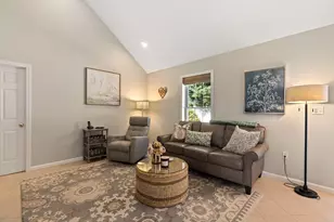 7 Dornoch Cir, Chelmsford, MA 01863 - Photo 10