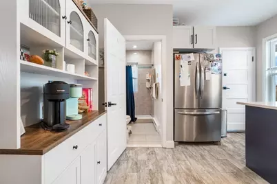 24 Buttonwood Street, Boston, MA 02125 - Photo 4
