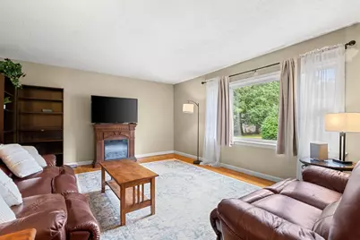 15 Liane Way, Pembroke, MA 02359 - Photo 6