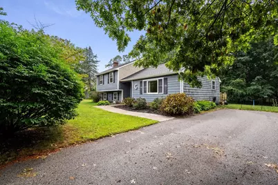 15 Liane Way, Pembroke, MA 02359 - Photo 2