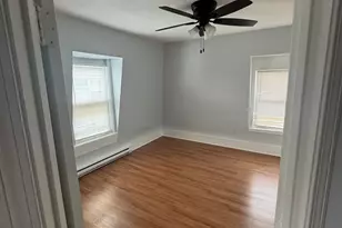 66 Pecker St, Haverhill, MA 01830 - Photo 8