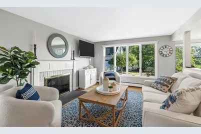 19 Lincoln Ave, Scituate, MA 02066 - Photo 4