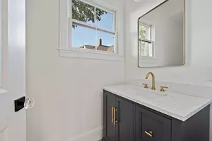 118 Prospect St, Gloucester, MA 01930 - Photo 12