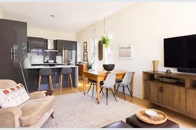 38 Linden St #4, Brookline, MA 02445 - Photo 4