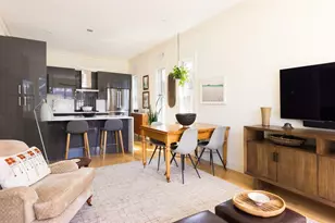 38 Linden St, Brookline, MA 02445 - Photo 4