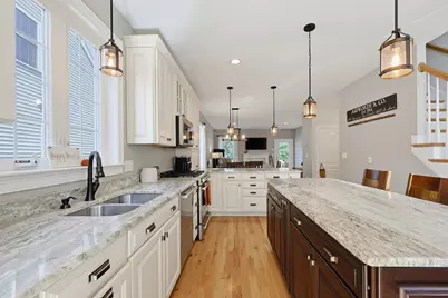 44 Beaver Pond Rd, Milford, MA 01757 - Photo 4