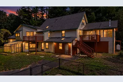 5 Old Farm Cir, Belchertown, MA 01007 - Photo 2