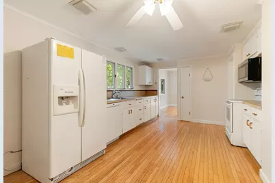 118-120 Prescott Street, Reading, MA 01867 - Photo 8