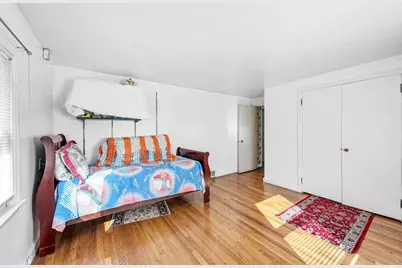135 Emerson St, Springfield, MA 01118 - Photo 32