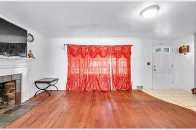 135 Emerson St, Springfield, MA 01118 - Photo 12