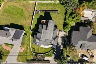 454 Dudley Rd, Newton, MA 02459 - Photo 38