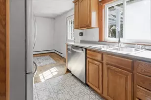 770 Old Warren Rd, Swansea, MA 02777 - Photo 20