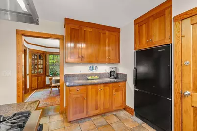 36 Milton Road, Brookline, MA 02445 - Photo 14