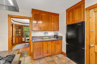 36 Milton Rd, Brookline, MA 02445 - Photo 14