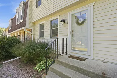 266 Grove St #2, Northampton, MA 01060 - Photo 2