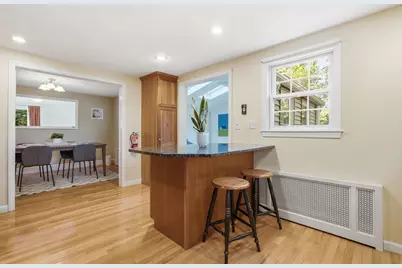 1 Great Pines Ave, Burlington, MA 01803 - Photo 8