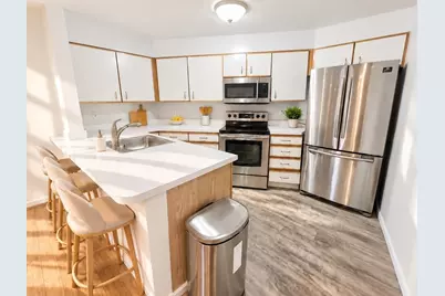 30 Chelsea #305, Everett, MA 02149 - Photo 10
