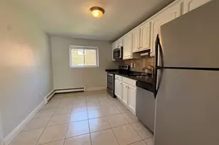 40 Bryon Rd, Boston, MA 02467 - Photo 4