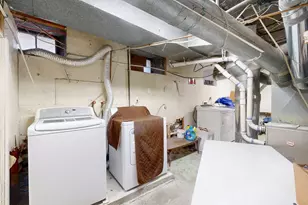 1 Lesher St, Boston, MA 02131 - Photo 38
