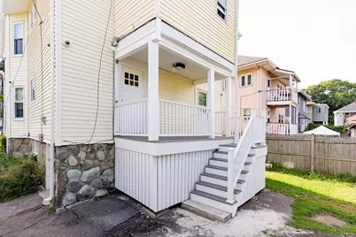 1 Lesher St, Boston, MA 02131 - Photo 40