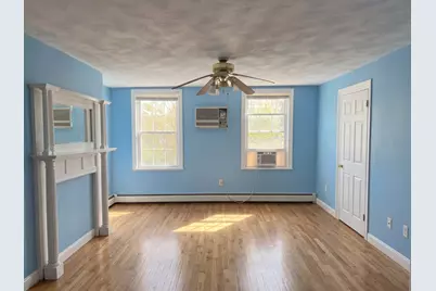 90 Princeton St, Boston, MA 02128 - Photo 4