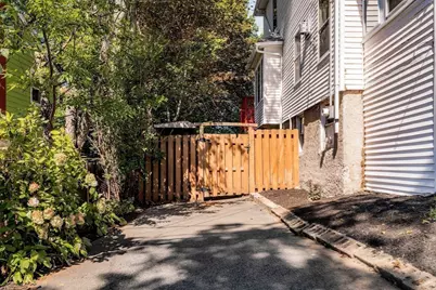 11 Grandview Street, Boston, MA 02131 - Photo 36
