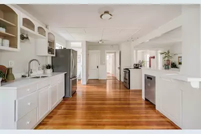 11 Grandview Street, Boston, MA 02131 - Photo 18