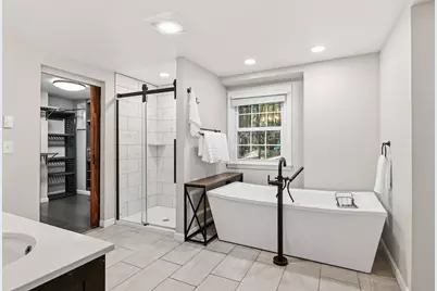 218 Heatherstone Rd, Amherst, MA 01002 - Photo 24