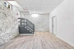 4294 Washington St, Boston, MA 02131 - Photo 32