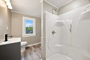 188 Breckenridge St, Palmer, MA 01069 - Photo 10