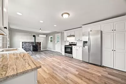 188 Breckenridge St, Palmer, MA 01069 - Photo 4