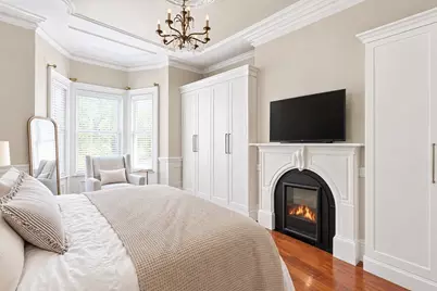 131 I St #1, Boston, MA 02127 - Photo 2