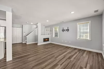125 Highland St #306, Taunton, MA 02780 - Photo 12