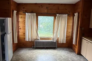 2 Gunn St, Erving, MA 01344 - Photo 8