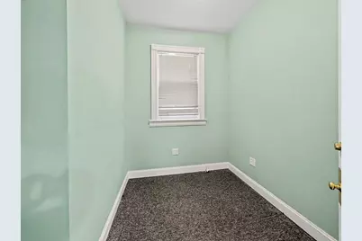 52 Cedar St, Worcester, MA 01609 - Photo 8