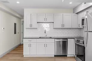 160 Seabury St, Fall River, MA 02720 - Photo 4