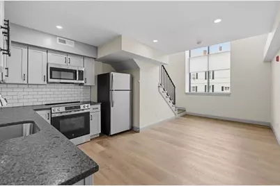 160 Seabury St #42, Fall River, MA 02720 - Photo 2