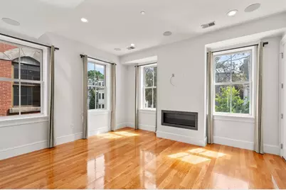 482 E Fourth Street #4, Boston, MA 02127 - Photo 4