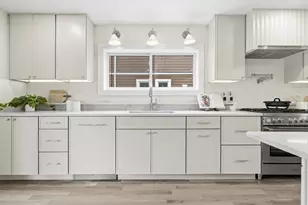 34-36 Governors Winthrop Rd, Somerville, MA 02145 - Photo 8