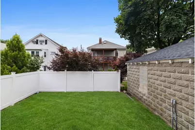 34-36 Governors Winthrop Rd #A, Somerville, MA 02145 - Photo 36
