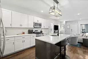 145 Whitfield St, Boston, MA 02124 - Photo 4