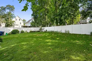 145 Whitfield St, Boston, MA 02124 - Photo 30