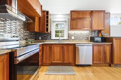 6R Fairview Ave, Swampscott, MA 01907 - Photo 8