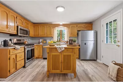 49 School St, Tewksbury, MA 01876 - Photo 2
