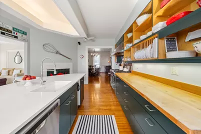 35 Grandview Ave #1, Medford, MA 02155 - Photo 10