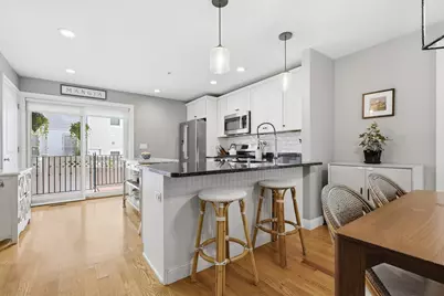 126 Elm Street #2, Boston, MA 02129 - Photo 8