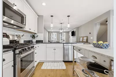 126 Elm Street #2, Boston, MA 02129 - Photo 10