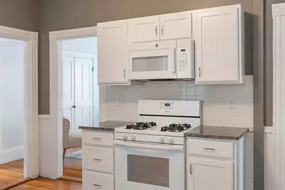 14 Henry St #14, Medford, MA 02155 - Photo 10